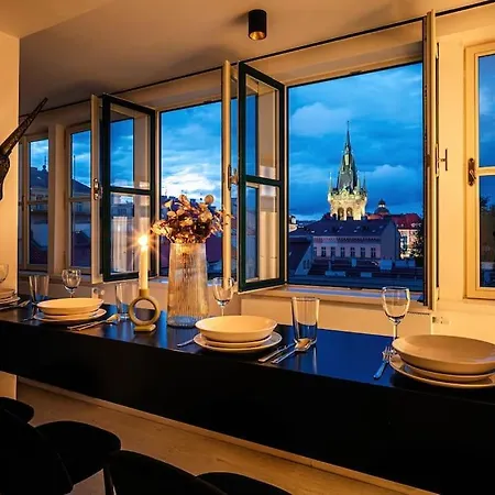 4br & 2,5bath Heritage Panorama With Terrace * Prague